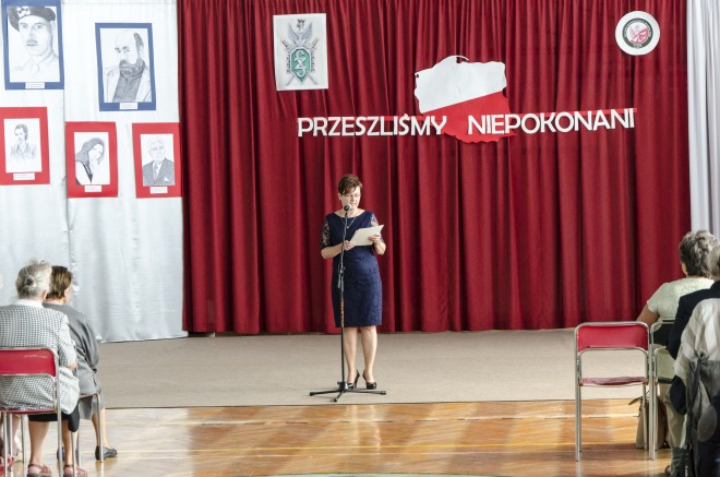 Dyrektor Urszula Łapińska-Łubniewska