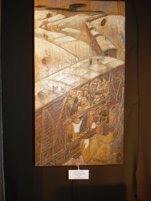 Wystawa „Droga Krzyżowa 1939–1947” – relief 